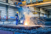 Industriefotografie: Stahlbearbeitung mit Brennschneidmaschinen bei Wolf und Hekel